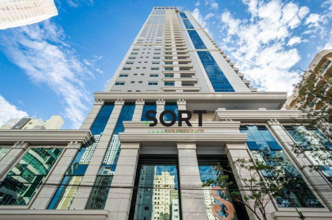 Imagem Apartamento com 4 Quartos à Venda, 146 m² em Centro - Balneário Camboriú Imagem Apartamento com 4 Quartos à Venda, 146 m² em Centro - Balneário Camboriú