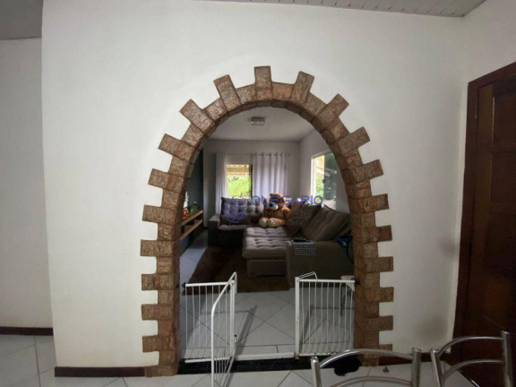 Imagem Sobrado com 5 Quartos à Venda, 310 m² em Armação - Penha Imagem Sobrado com 5 Quartos à Venda, 310 m² em Armação - Penha
