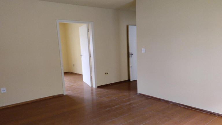 Imagem Imóvel com 1 Quarto à Venda,  em Menino Deus - Porto Alegre