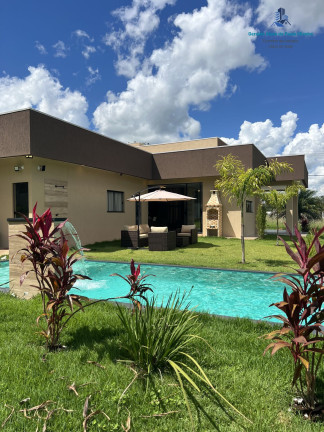Casa com 4 Quartos à Venda, 200 m² em Centro - Guapó
