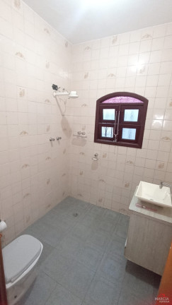 Imagem Sobrado com 3 Quartos à Venda, 250 m² em Balneário Dos Golfinhos - Caraguatatuba