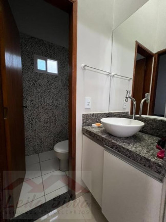 Imagem Casa com 3 Quartos à Venda,  em Lourival Parente - Teresina