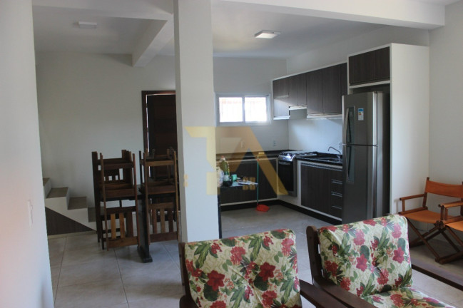 Imagem Imóvel com 2 Quartos à Venda, 110 m² em Arroio Do Rosa - Imbituba