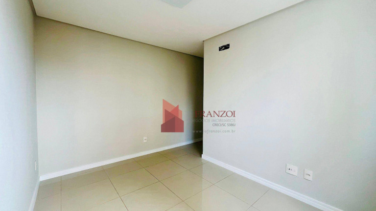 Imagem Apartamento com 3 Quartos à Venda, 103 m² em Centro - Itajaí