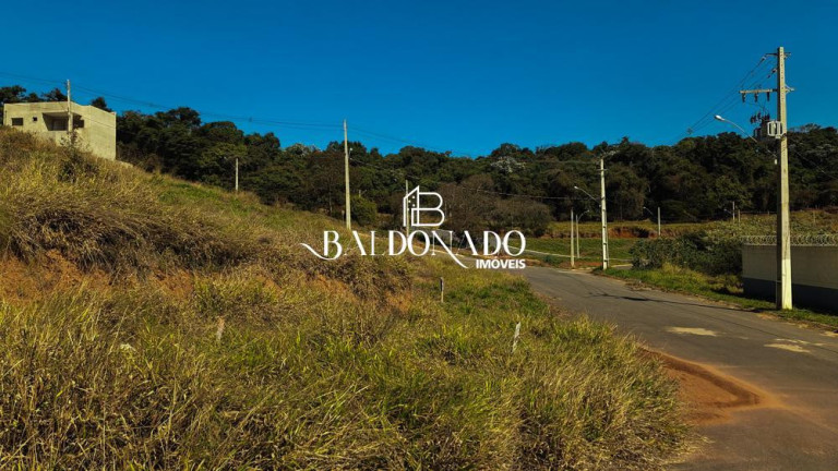 Terreno à Venda, 251 m² em Centro - Extrema