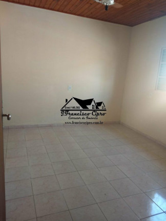 Imagem Casa com 2 Quartos à Venda, 99 m² em Santa Luzia - Guaratinguetá Imagem Casa com 2 Quartos à Venda, 99 m² em Santa Luzia - Guaratinguetá