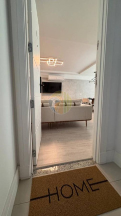 Imagem Apartamento com 2 Quartos à Venda, 91 m² em Centro - Balneário Camboriú