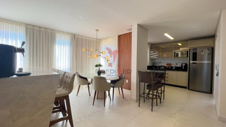 Imagem Apartamento com 3 Quartos à Venda, 107 m² em Meia Praia - Itapema Imagem Apartamento com 3 Quartos à Venda, 107 m² em Meia Praia - Itapema
