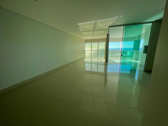Imagem Apartamento com 4 Quartos à Venda, 240 m² em Meia Praia - Itapema