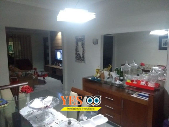 Imagem Casa com 3 Quartos à Venda, 312 m² em Vila Olimpia - Feira De Santana