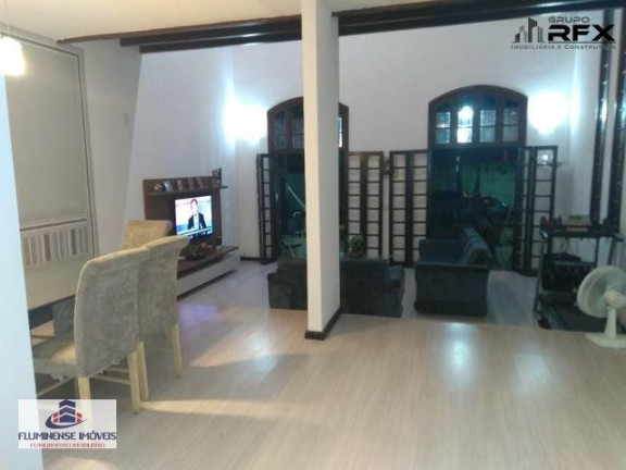 Imagem Casa com 5 Quartos à Venda, 180 m² em Itaipu - Niterói