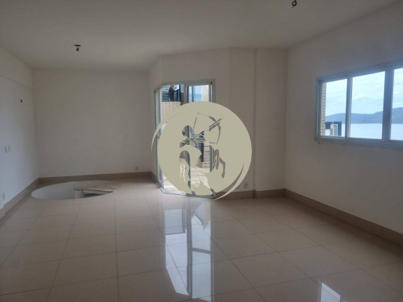 Imagem Cobertura com 3 Quartos à Venda, 236 m² em Pompeia - Santos