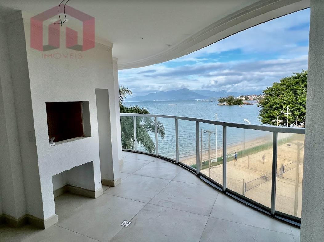 Imagem Imóvel com 3 Quartos à Venda, 1 m²
