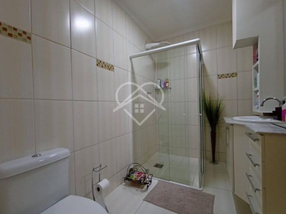 Imagem Casa com 3 Quartos à Venda, 375 m²