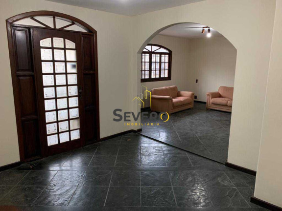 Imagem Casa com 3 Quartos à Venda, 320 m² em Centro - São Gonçalo Imagem Casa com 3 Quartos à Venda, 320 m² em Centro - São Gonçalo