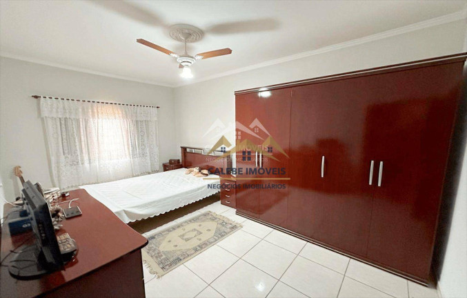 Imagem Casa com 3 Quartos à Venda, 181 m² em Jardim Saba - Tatuí