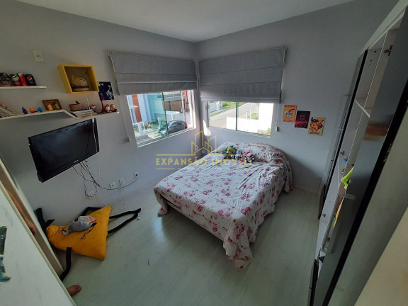 Imagem Casa com 3 Quartos à Venda, 185 m² em Pedra Branca - Palhoça Imagem Casa com 3 Quartos à Venda, 185 m² em Pedra Branca - Palhoça