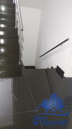 Imagem Sobrado com 4 Quartos à Venda, em Jardim Franca - São Paulo Imagem Sobrado com 4 Quartos à Venda, em Jardim Franca - São Paulo