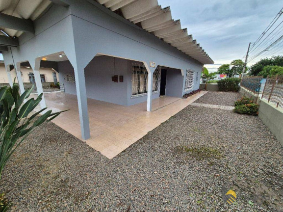 Imagem Casa com 3 Quartos à Venda ou Locação, 240 m² em Velha - Blumenau