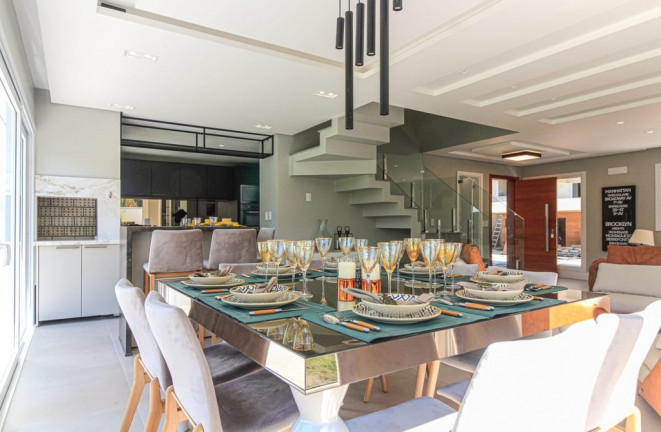 Imagem Casa de Condomínio com 3 Quartos à Venda, 300 m² em Ipanema - Porto Alegre
