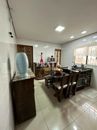 Imagem Casa com 3 Quartos à Venda, 175 m² em Guilhermina - Praia Grande