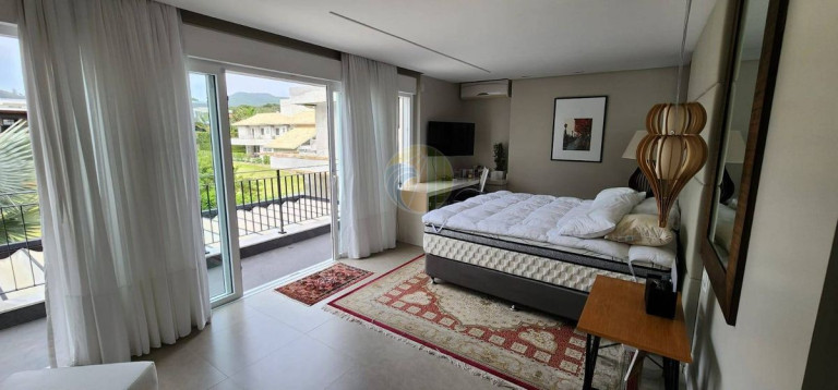 Imagem Apartamento com 4 Quartos à Venda, 411 m² em Praia Do Estaleiro - Balneário Camboriú Imagem Apartamento com 4 Quartos à Venda, 411 m² em Praia Do Estaleiro - Balneário Camboriú