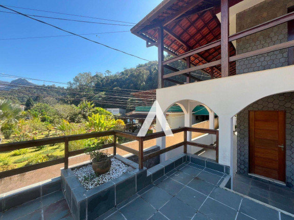 Imagem Casa com 3 Quartos à Venda, 165 m² em Cascata Do Imbuí - Teresópolis Imagem Casa com 3 Quartos à Venda, 165 m² em Cascata Do Imbuí - Teresópolis