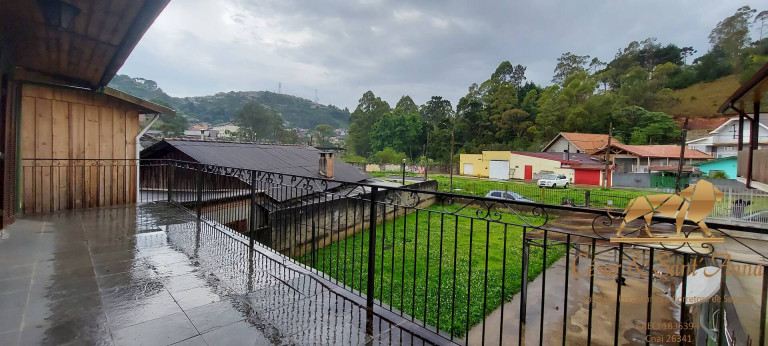 Imagem Casa com 2 Quartos à Venda, 280 m² em Floresta Negra - Campos Do Jordão Imagem Casa com 2 Quartos à Venda, 280 m² em Floresta Negra - Campos Do Jordão