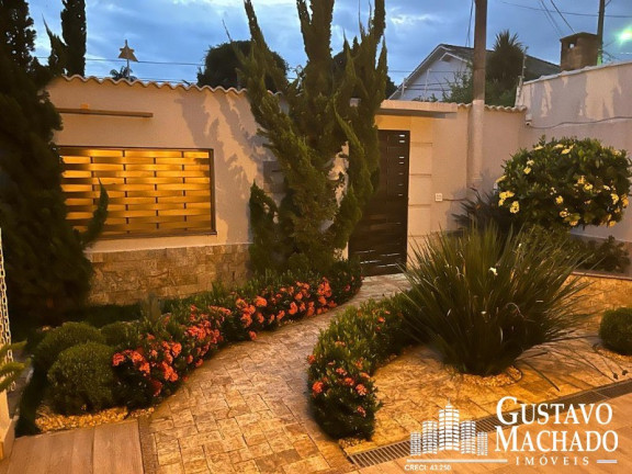 Imagem Casa com 3 Quartos à Venda, 196 m² em Loteamento Bondarovshy - Quatis Imagem Casa com 3 Quartos à Venda, 196 m² em Loteamento Bondarovshy - Quatis