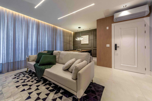 Imagem Apartamento com 4 Quartos à Venda, 137 m² em Centro - Balneário Camboriú Imagem Apartamento com 4 Quartos à Venda, 137 m² em Centro - Balneário Camboriú
