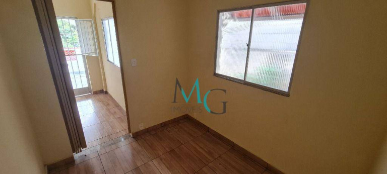 Imagem Casa com 1 Quarto para Alugar, 50 m² em Campo Grande - Rio De Janeiro Imagem Casa com 1 Quarto para Alugar, 50 m² em Campo Grande - Rio De Janeiro