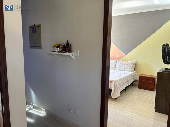 Imagem Casa com 3 Quartos à Venda, 270 m² em Jardim Das Vitórias Régias - Valinhos Imagem Casa com 3 Quartos à Venda, 270 m² em Jardim Das Vitórias Régias - Valinhos