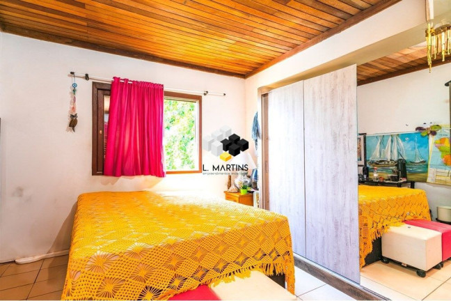Imagem Casa com 3 Quartos à Venda, 170 m² em Jardim Itu - Porto Alegre