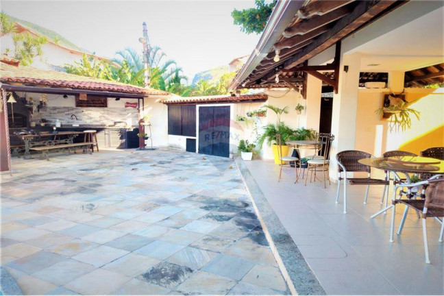 Imagem Casa com 5 Quartos à Venda, 277 m² em Freguesia (jacarepaguá) - Rio De Janeiro