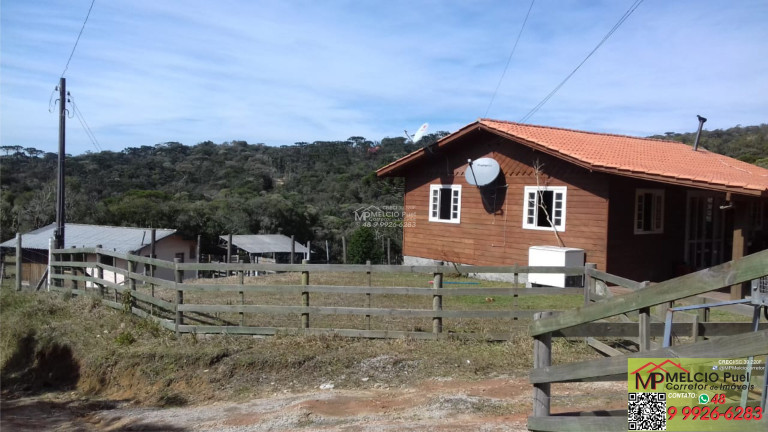 Imagem Imóvel com 3 Quartos à Venda, em Centro - Rancho Queimado Imagem Imóvel com 3 Quartos à Venda, em Centro - Rancho Queimado