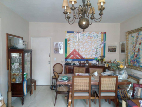 Apartamento com 3 Quartos à Venda, 130 m² em Icaraí - Niterói