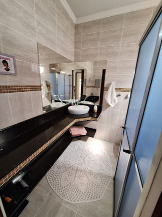 Imagem Casa com 2 Quartos à Venda, 228 m² em Jardim Itamaracá - Indaiatuba