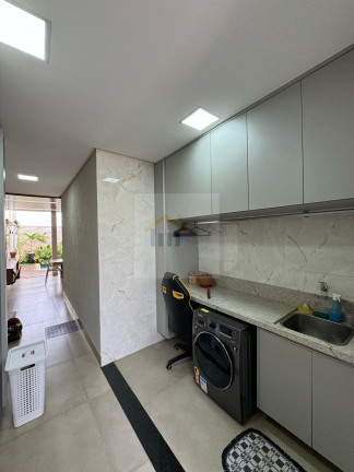 Imagem Casa com 3 Quartos à Venda, 200 m² em Setor Gentil Meireles - Goiânia