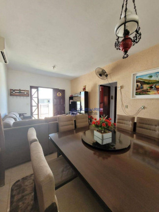 Imagem Casa à Venda, 235 m² em Centro - Penha Imagem Casa à Venda, 235 m² em Centro - Penha