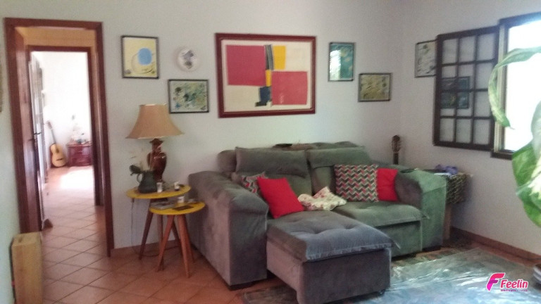Imagem Casa com 4 Quartos à Venda, 220 m² em São João Do Rio Vermelho - Florianópolis Imagem Casa com 4 Quartos à Venda, 220 m² em São João Do Rio Vermelho - Florianópolis