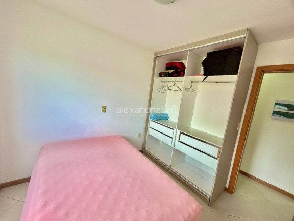Imagem Apartamento com 3 Quartos à Venda, 90 m² em Bombas - Bombinhas