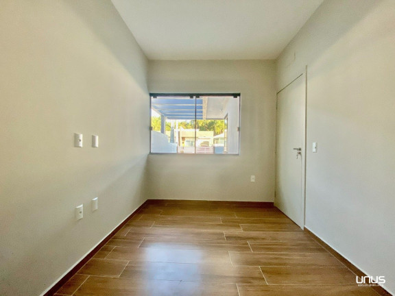 Imagem Casa com 3 Quartos à Venda, 200 m² em Forquilhas - São José