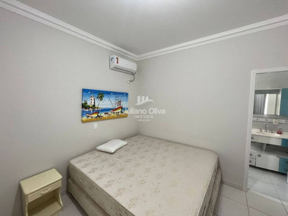 Casa com 6 Quartos à Venda, 280 m² em Barra Do Sai - Itapoá