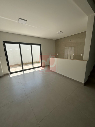 Imagem Sobrado com 3 Quartos à Venda, 149 m² em Recanto Dos Passáros - Sorriso Imagem Sobrado com 3 Quartos à Venda, 149 m² em Recanto Dos Passáros - Sorriso