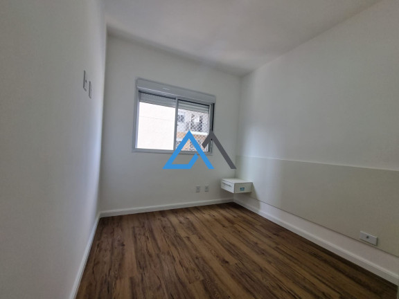 Imagem Apartamento com 3 Quartos para Alugar, 62 m² em Serpa - Caieiras Imagem Apartamento com 3 Quartos para Alugar, 62 m² em Serpa - Caieiras