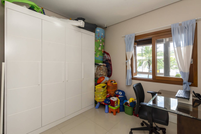 Imagem Casa com 2 Quartos à Venda, 245 m² em Lomba Do Pinheiro - Porto Alegre