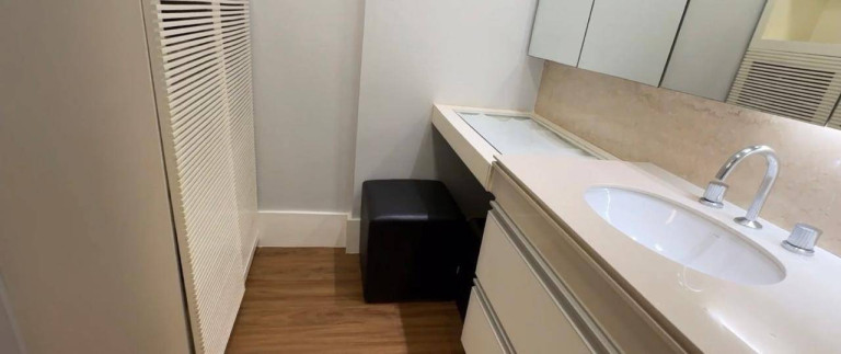 Imagem Casa com 2 Quartos à Venda, 100 m² em Tamboré - Santana De Parnaíba Imagem Casa com 2 Quartos à Venda, 100 m² em Tamboré - Santana De Parnaíba