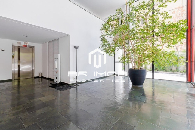 Imagem Imóvel com 3 Quartos à Venda, 195 m² em Higienópolis - São Paulo Imagem Imóvel com 3 Quartos à Venda, 195 m² em Higienópolis - São Paulo