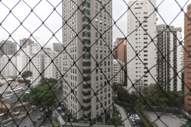 Imagem Apartamento com 2 Quartos à Venda, 67 m² em Itaim Bibi - São Paulo