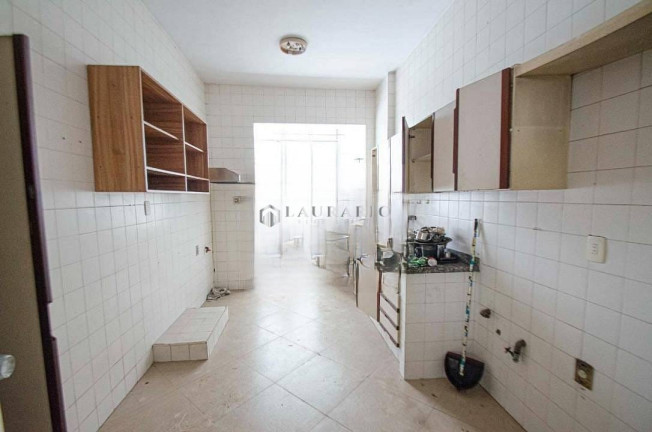 Imagem Apartamento com 3 Quartos à Venda, 132 m² em Copacabana - Rio De Janeiro Imagem Apartamento com 3 Quartos à Venda, 132 m² em Copacabana - Rio De Janeiro